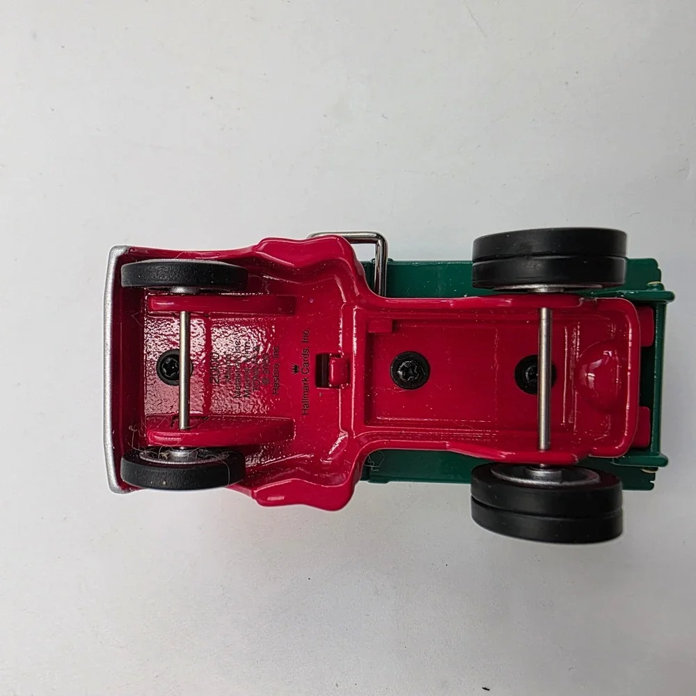 Hallmark Keepsake 2000 Tonka Dump Truck Ornament Diecast Metal Red Green 3.25in